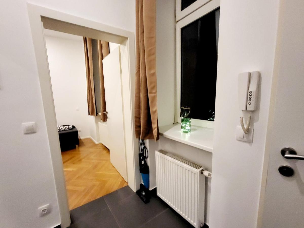 Apartment Hasengasse - Free Highspeed-Internet Wina Bagian luar foto